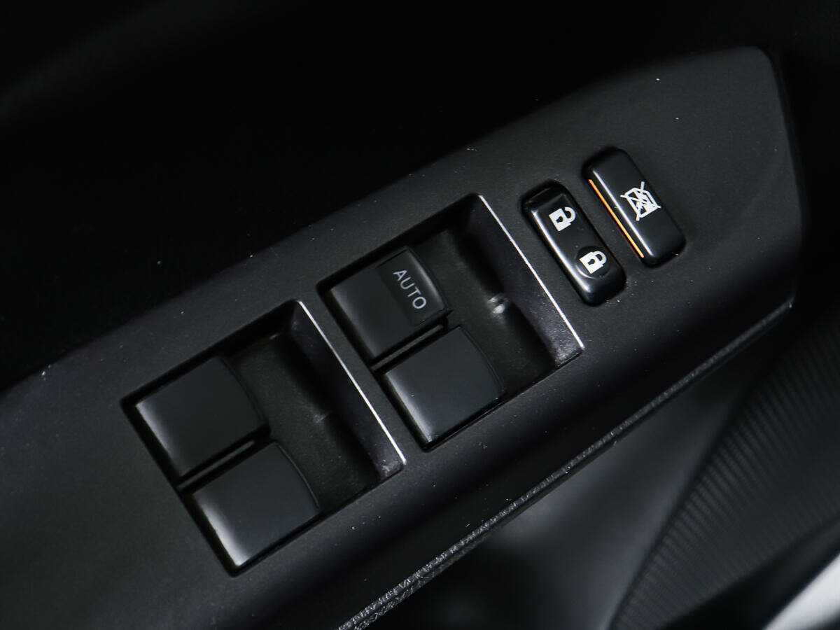 Купить Toyota RAV4, 2016, 101 402 км, фото №16