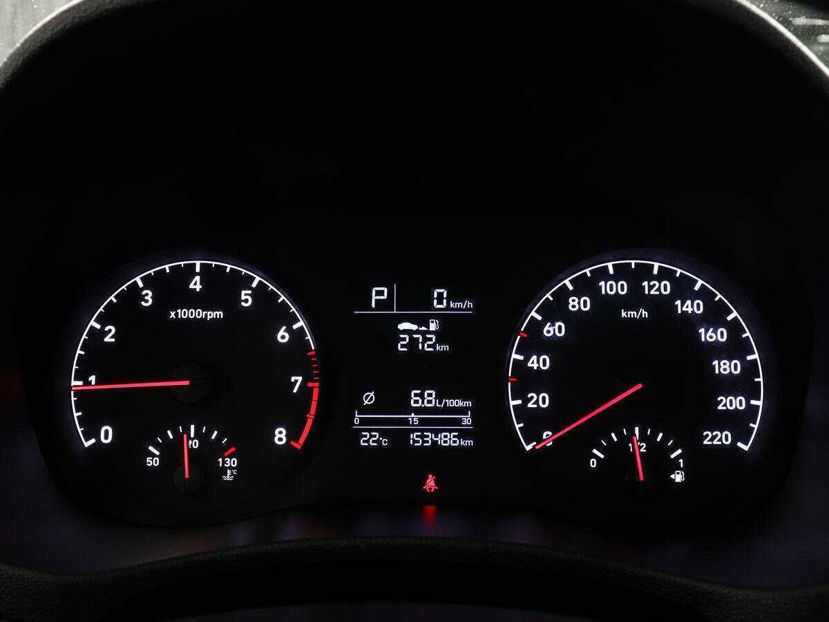 Купить Hyundai Solaris, 2018, 153 484 км, фото №11