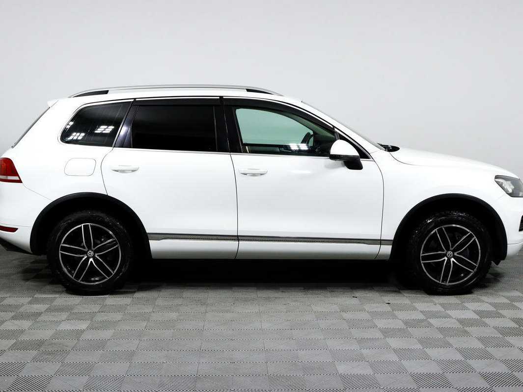 Купить Volkswagen Touareg, 2012, 177 271 км, фото №4