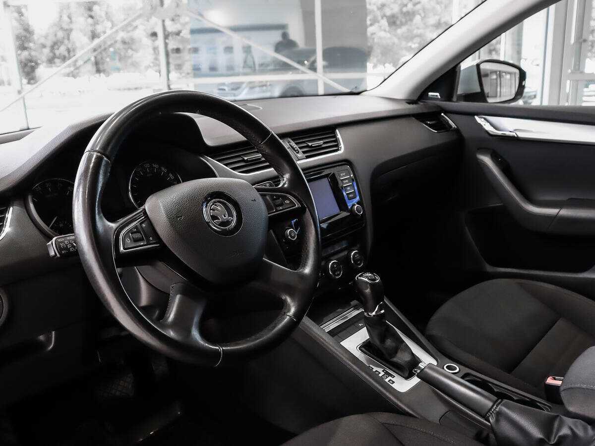Купить Skoda Octavia, 2014, 145 531 км, фото №9
