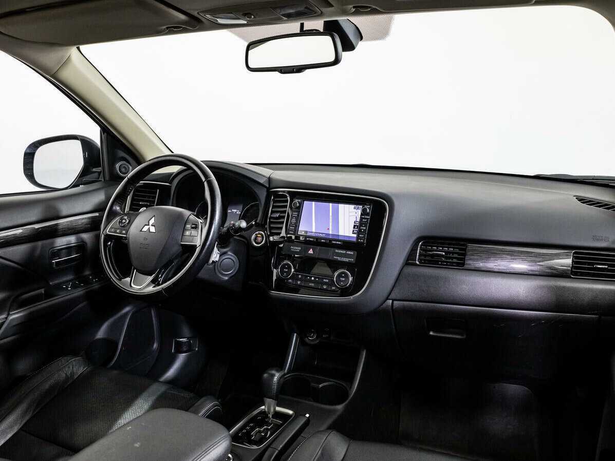 Купить Mitsubishi Outlander, 2015, 45 169 км, фото №7