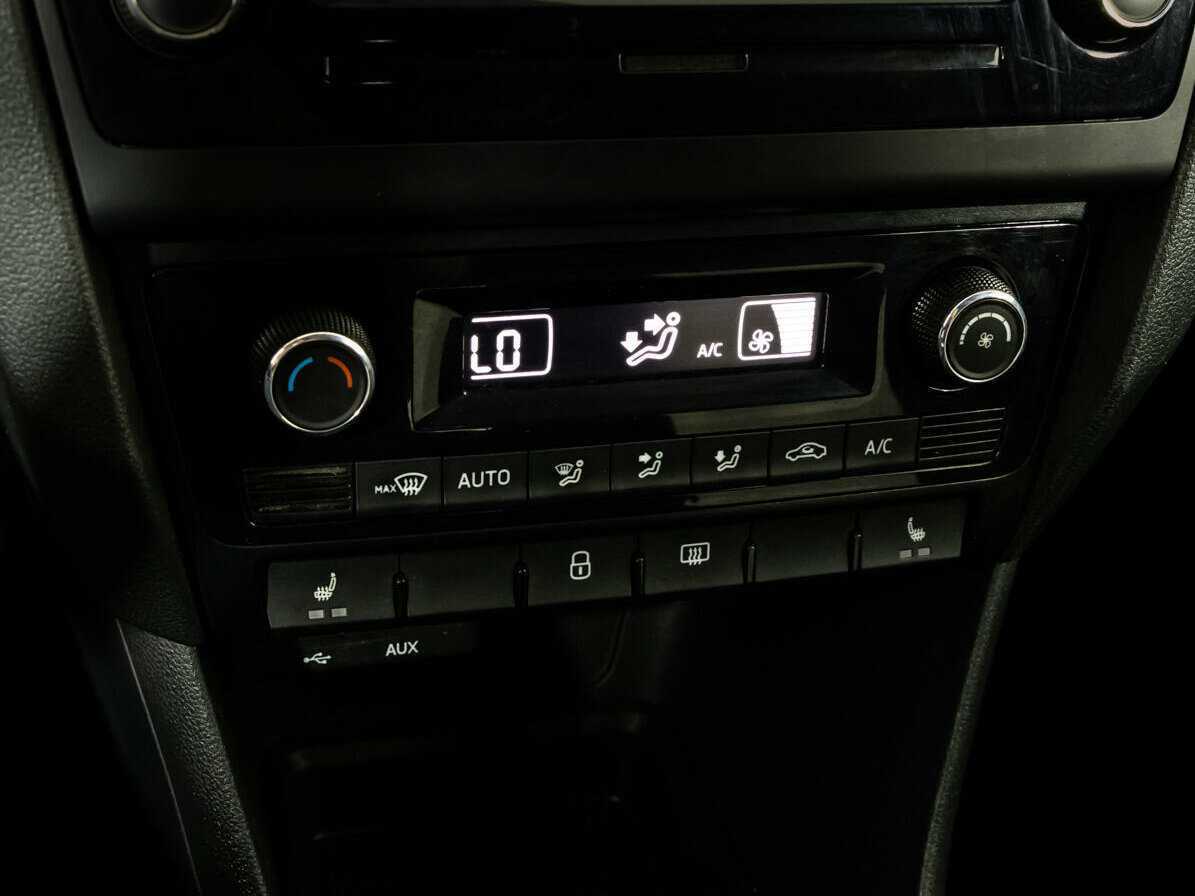 Купить Skoda Rapid, 2017, 166 123 км, фото №11