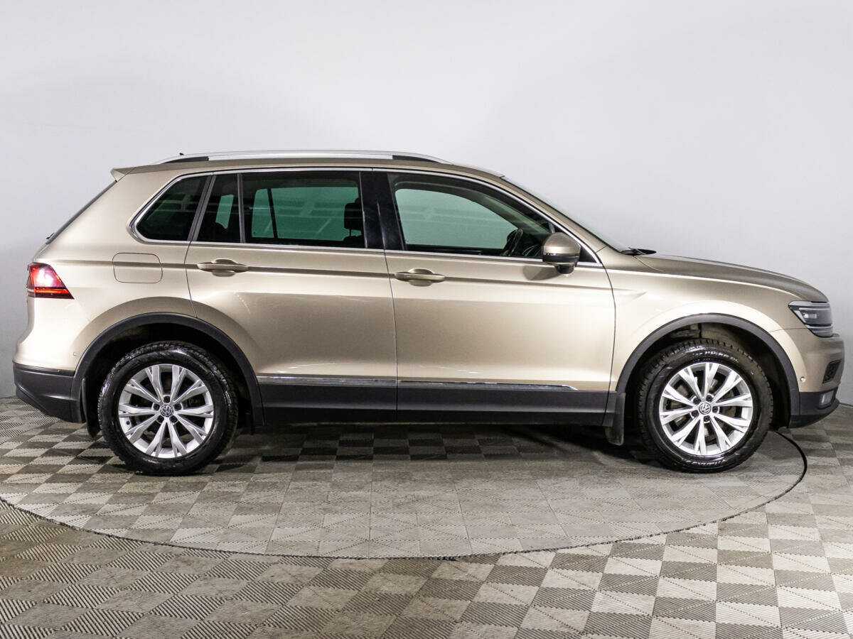 Купить Volkswagen Tiguan, 2017, 144 280 км, фото №4