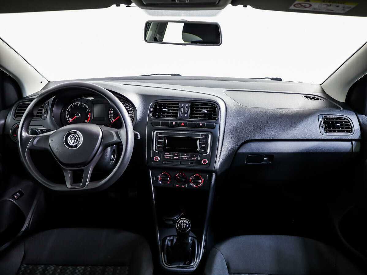 Купить Volkswagen Polo, 2016, 101 667 км, фото №9