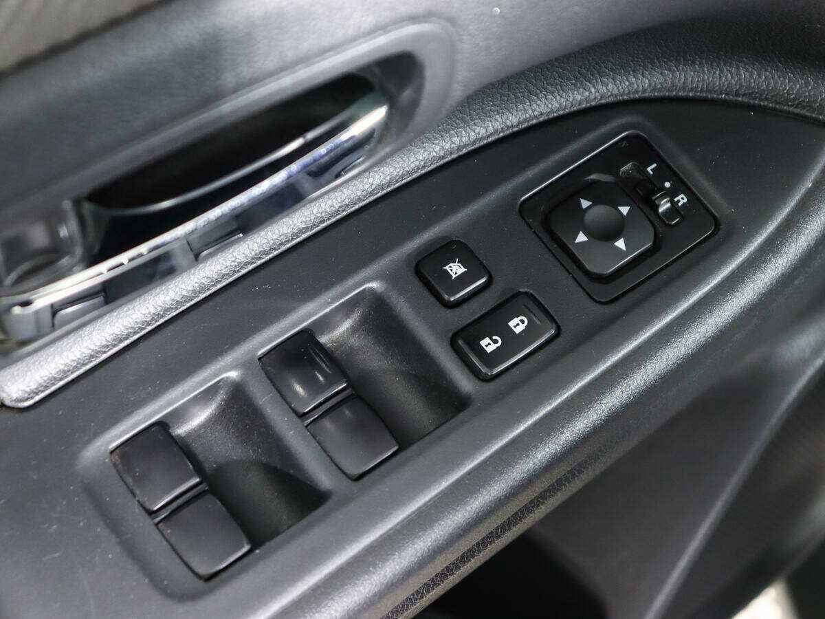 Купить Mitsubishi Outlander, 2013, 117 103 км, фото №15