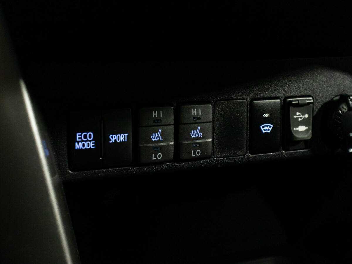 Купить Toyota RAV4, 2016, 141 638 км, фото №19