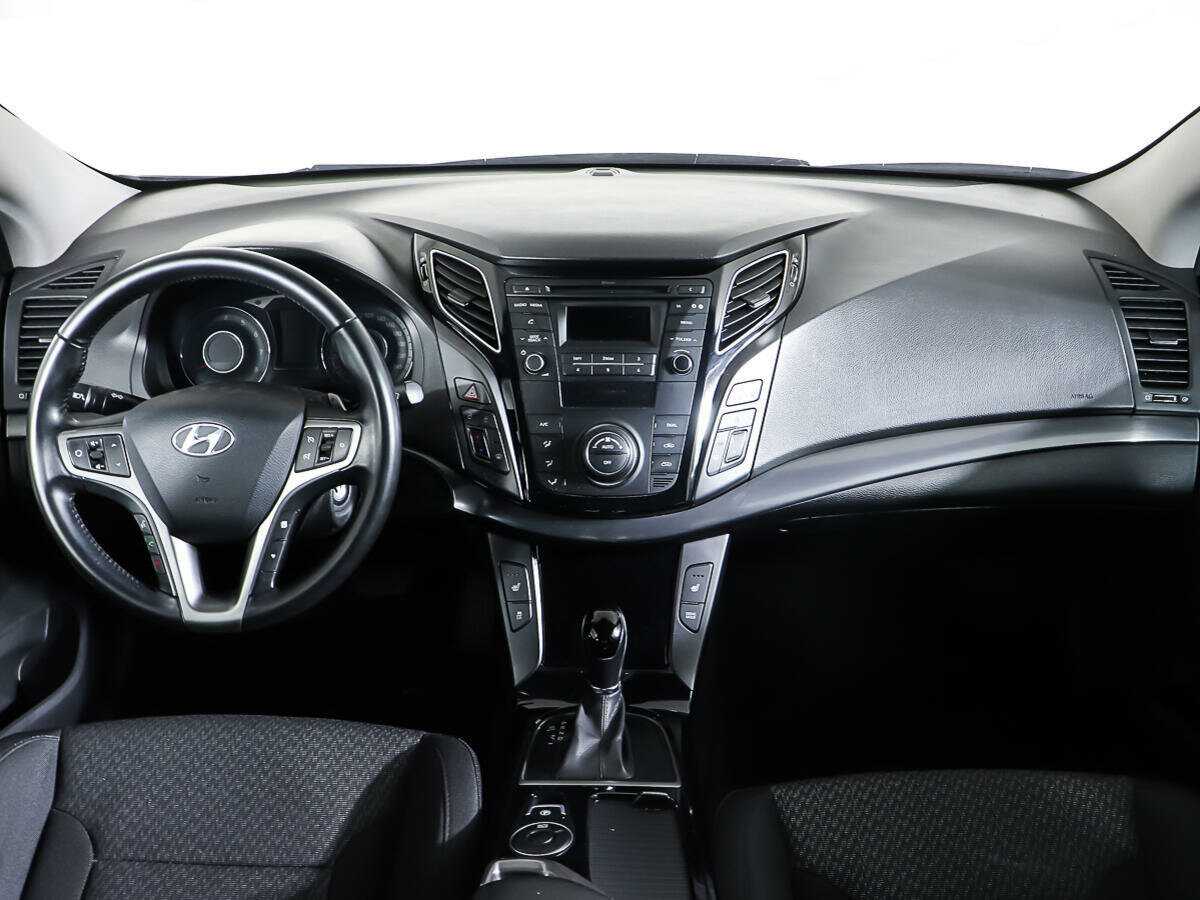 Купить Hyundai i40, 2015, 62 790 км, фото №11