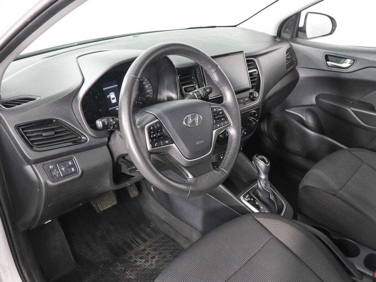 Купить Hyundai Solaris, 2022, 130 480 км, фото №9