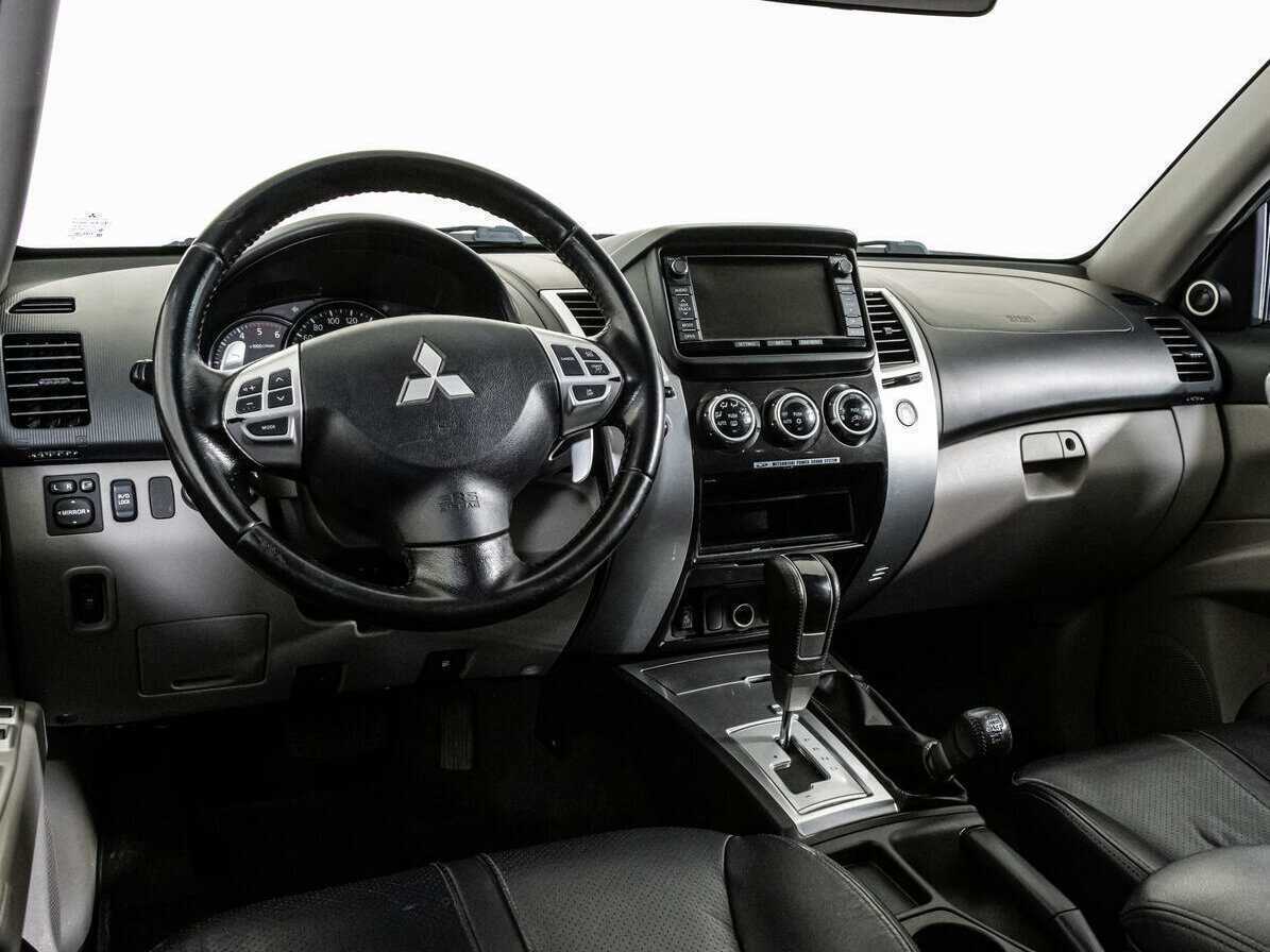 Купить Mitsubishi Pajero Sport, 2013, 123 000 км, фото №11