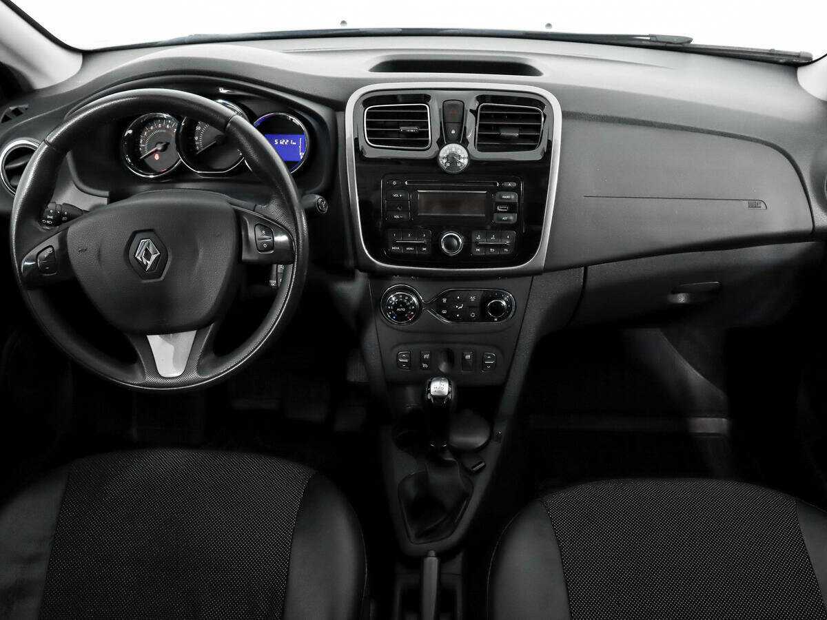 Купить Renault Sandero Stepway, 2016, 51 220 км, фото №12
