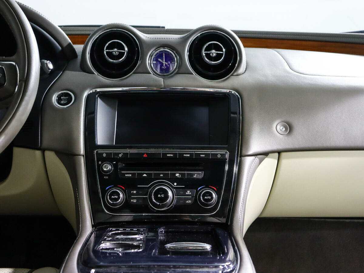 Купить Jaguar XJ, 2012, 147 181 км, фото №11
