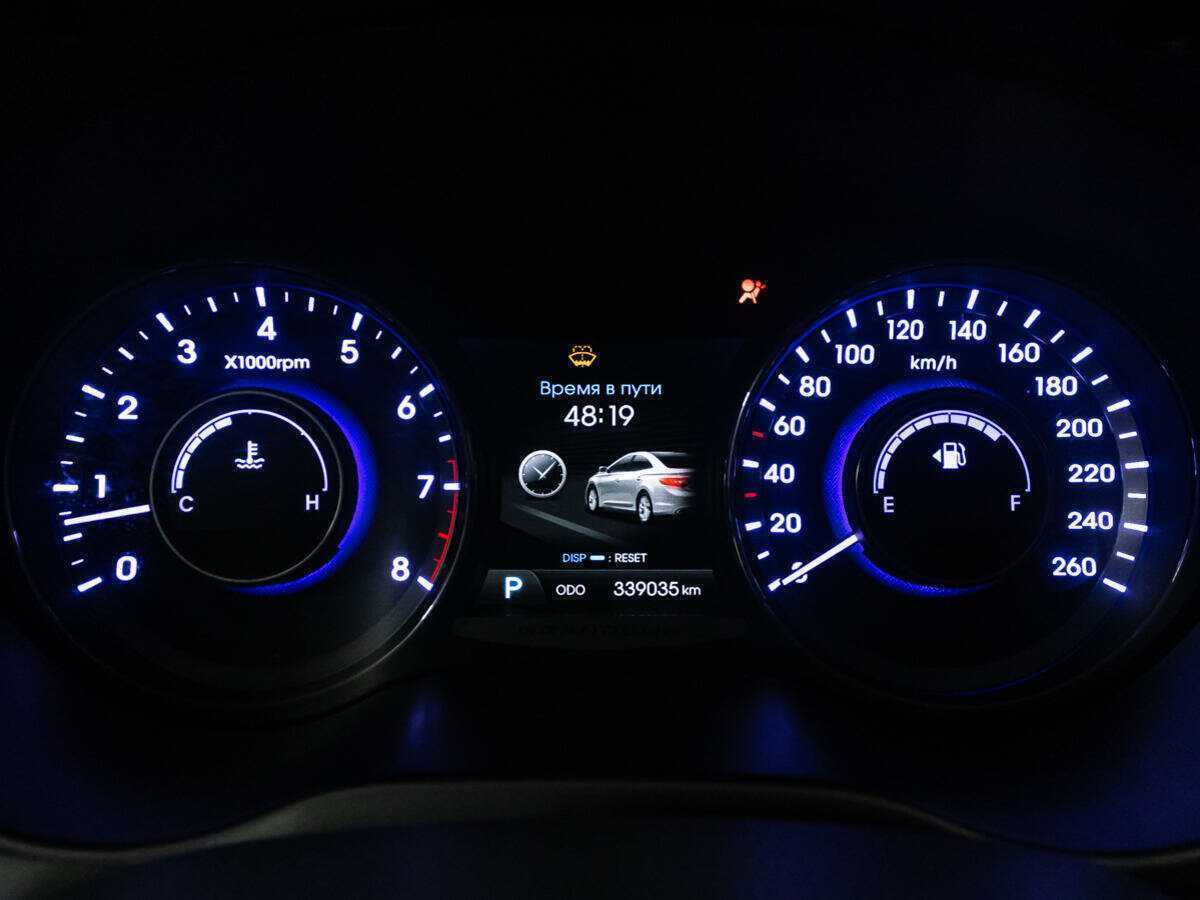 Купить Hyundai Grandeur, 2013, 338 731 км, фото №12