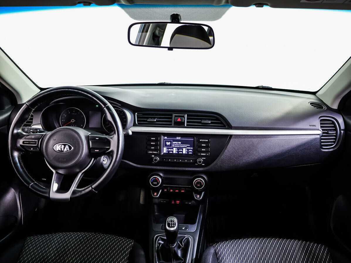 Купить Kia Rio, 2018, 77 198 км, фото №9