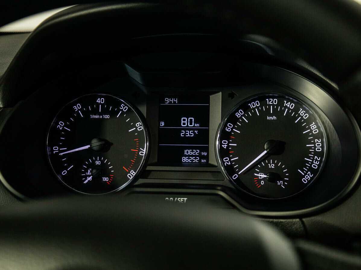 Купить Skoda Octavia, 2013, 85 200 км, фото №10