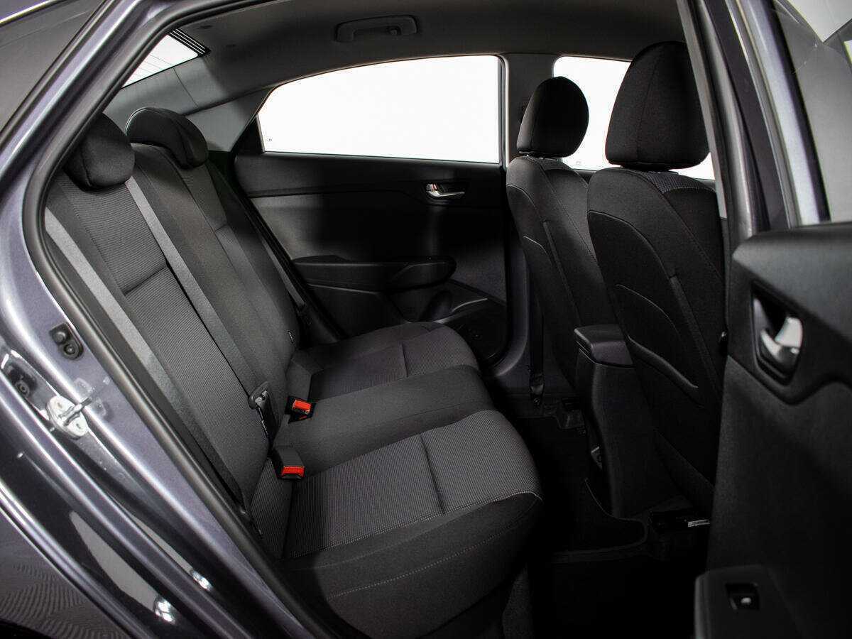 Купить Hyundai Solaris, 2021, 84 572 км, фото №8