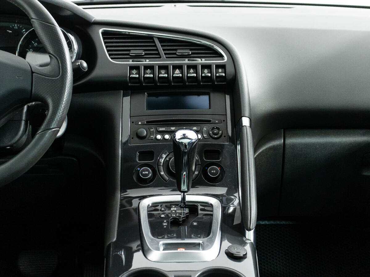 Купить Peugeot 3008, 2013, 100 907 км, фото №14
