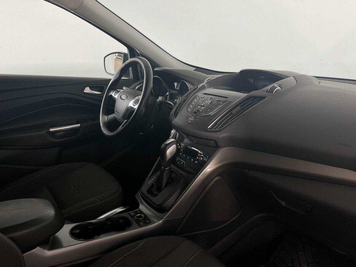 Купить Ford Kuga, 2016, 143 306 км, фото №9