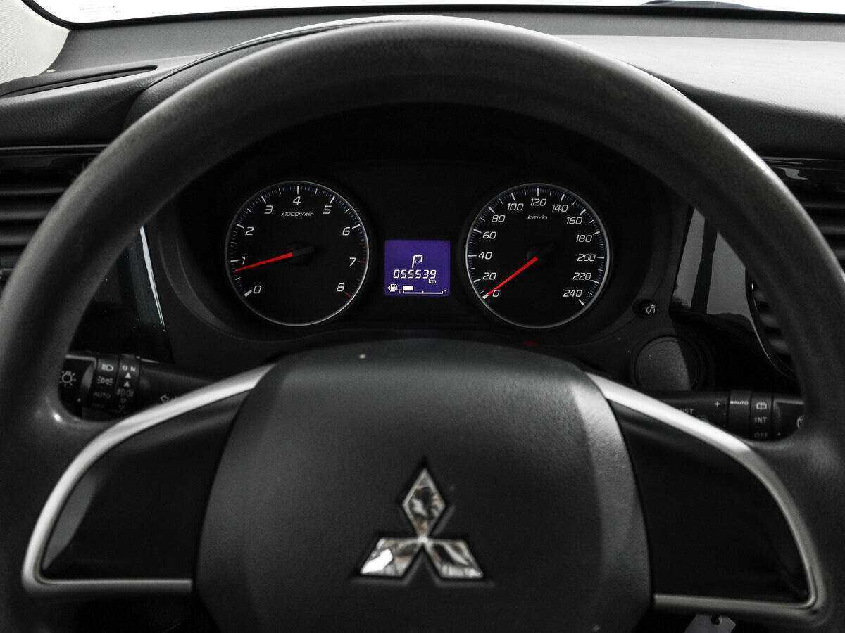 Купить Mitsubishi Outlander, 2018, 55 538 км, фото №15