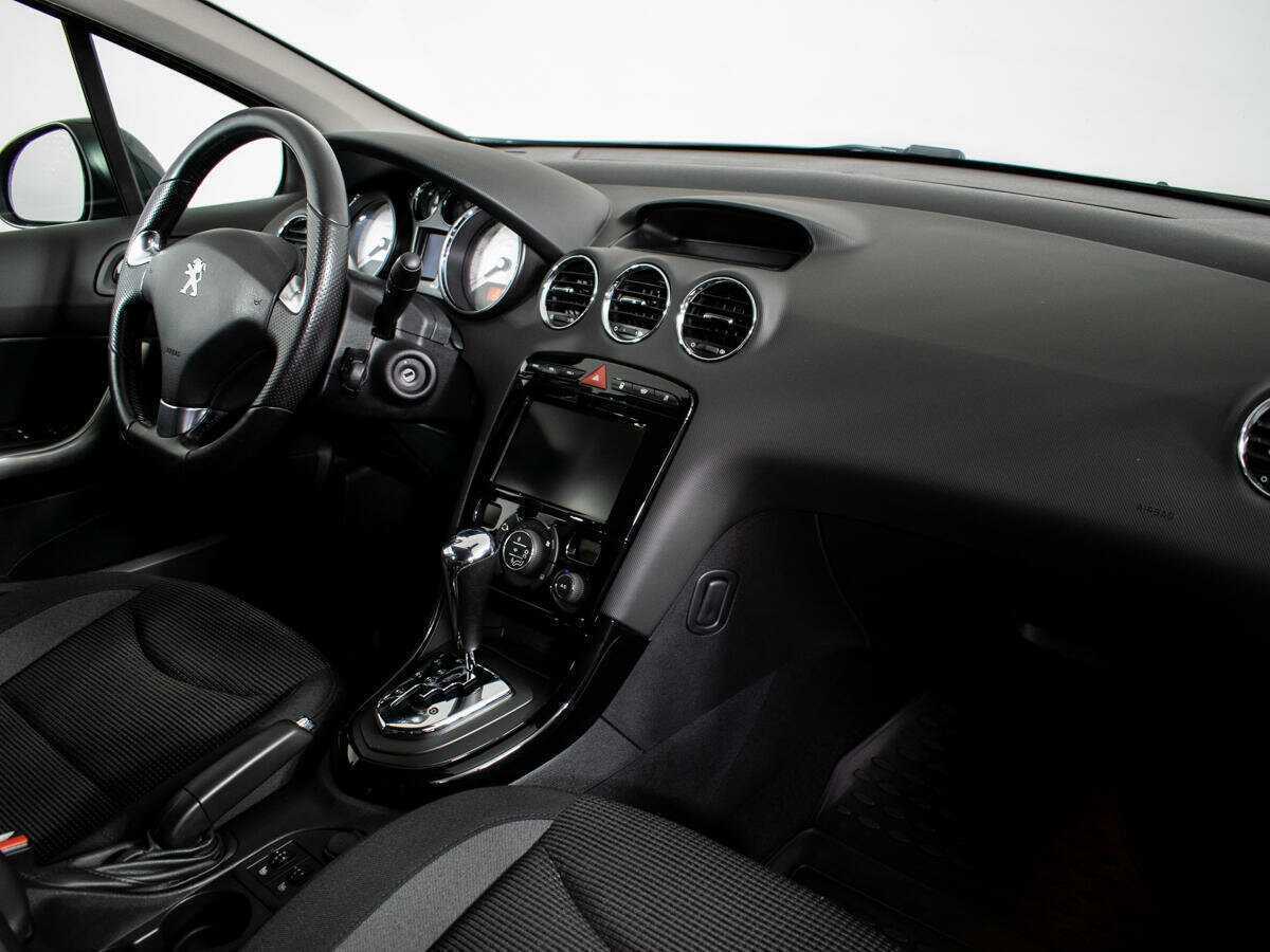 Купить Peugeot 408, 2018, 104 200 км, фото №7