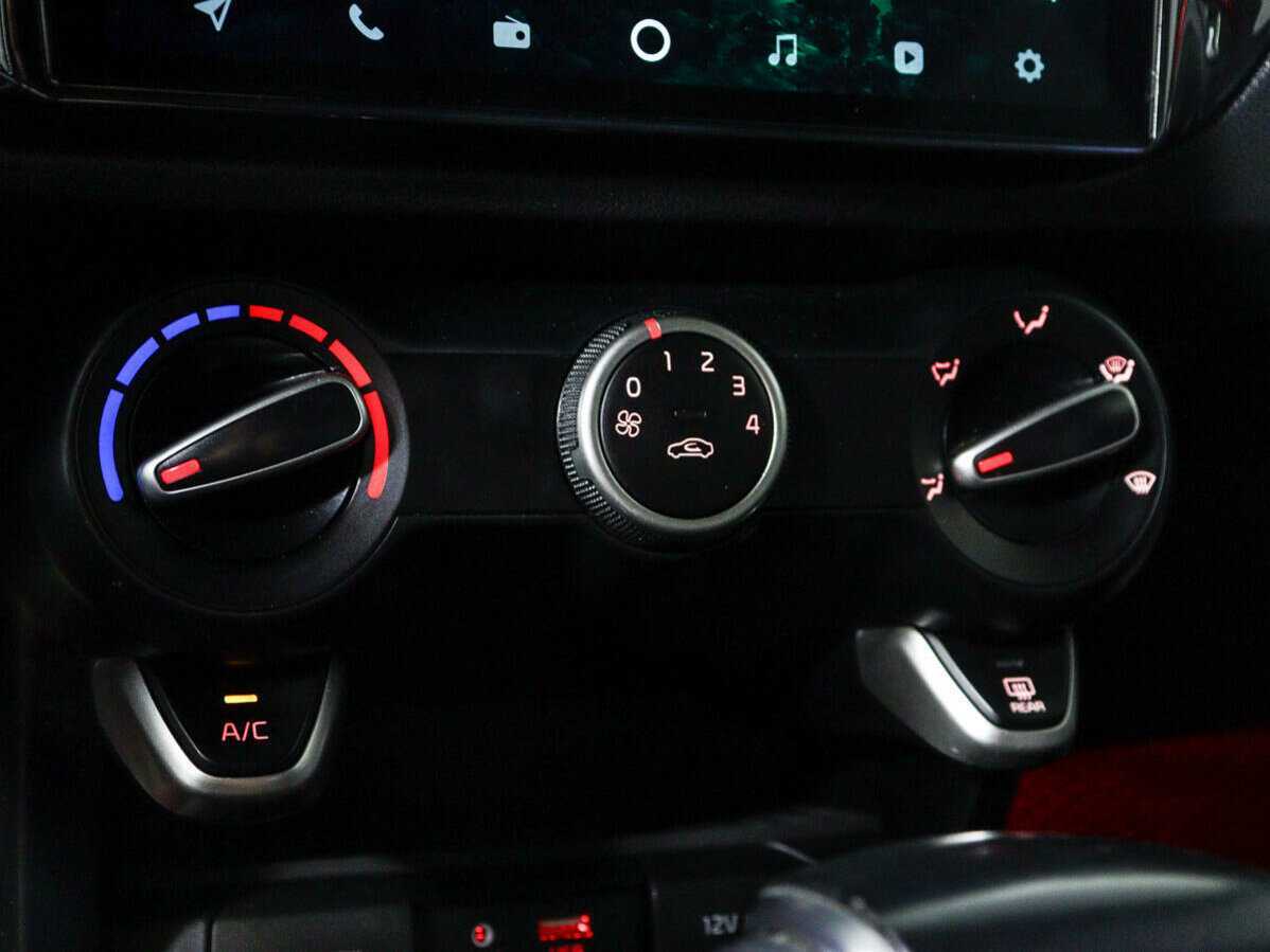 Купить Kia Rio X-Line, 2019, 71 523 км, фото №15