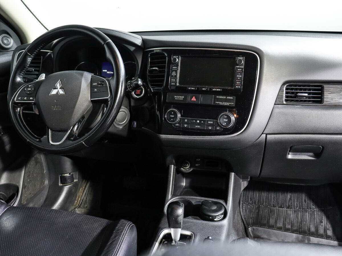 Купить Mitsubishi Outlander, 2015, 237 000 км, фото №10