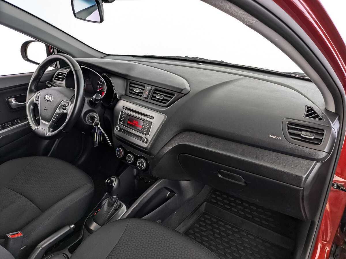 Купить Kia Rio, 2016, 38 134 км, фото №9