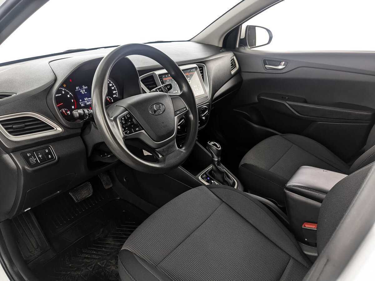 Купить Hyundai Solaris, 2020, 139 289 км, фото №11