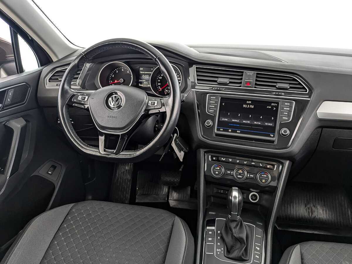 Купить Volkswagen Tiguan, 2017, 70 084 км, фото №17
