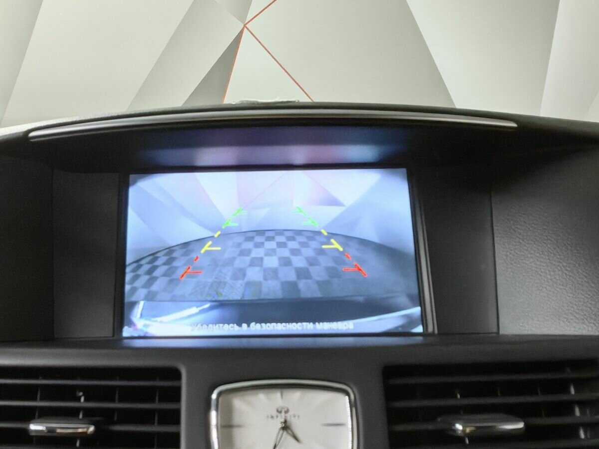 Купить Infiniti Q70, 2016, 124 127 км, фото №16