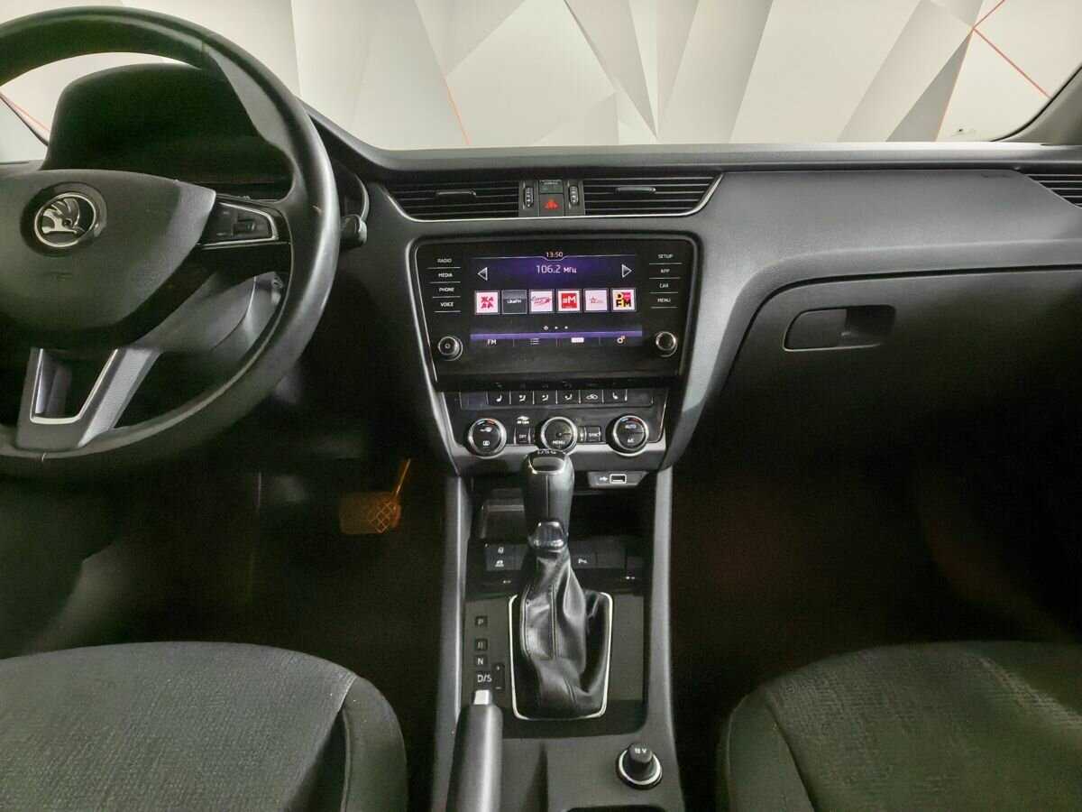 Купить Skoda Octavia, 2019, 91 296 км, фото №11