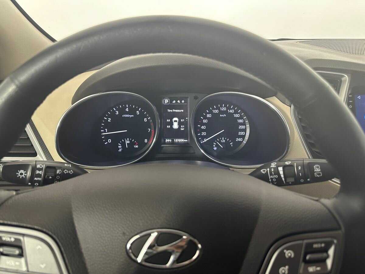 Купить Hyundai Santa Fe, 2017, 137 300 км, фото №11