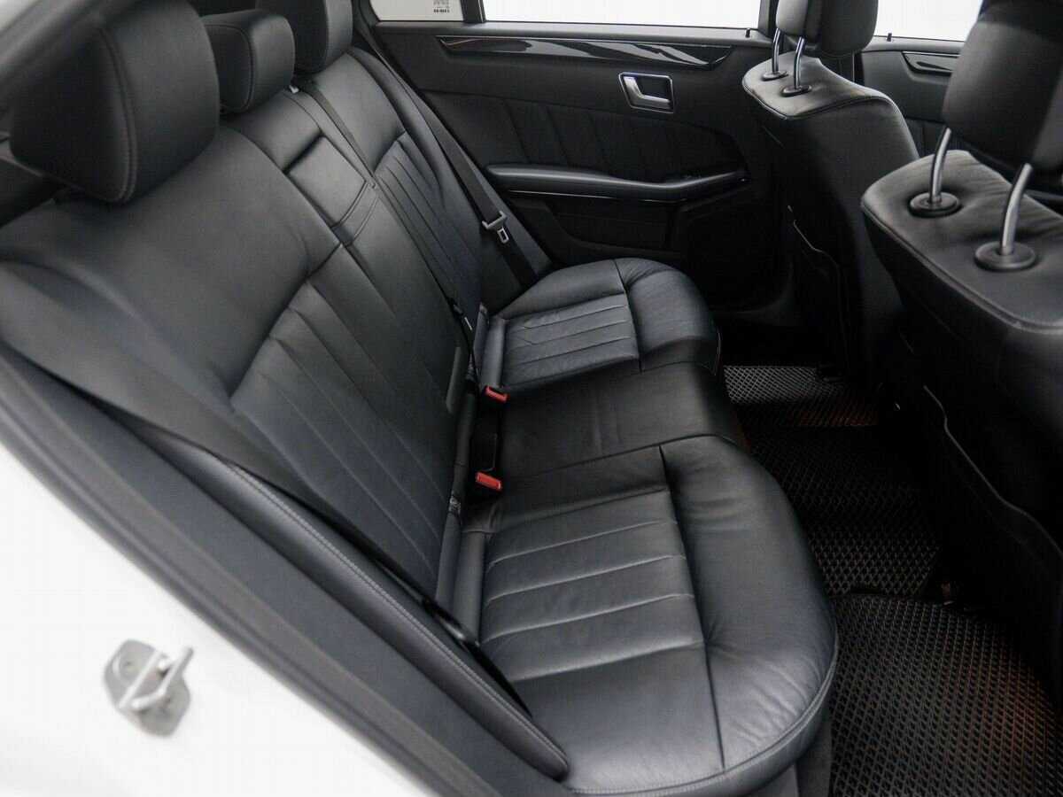 Купить Mercedes-Benz E-Класс 300, 2013, 200 000 км, фото №9