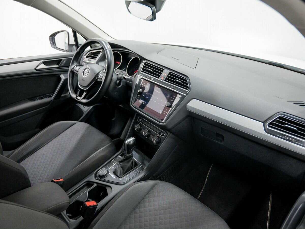 Купить Volkswagen Tiguan, 2018, 120 199 км, фото №7