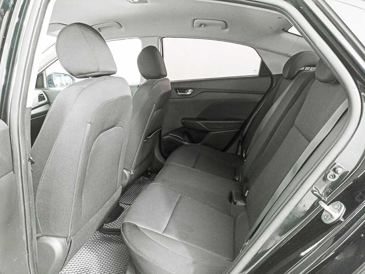 Купить Hyundai Solaris, 2017, 171 004 км, фото №10