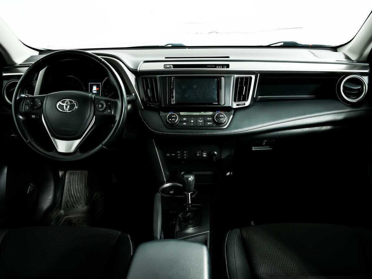 Купить Toyota RAV4, 2018, 66 636 км, фото №11