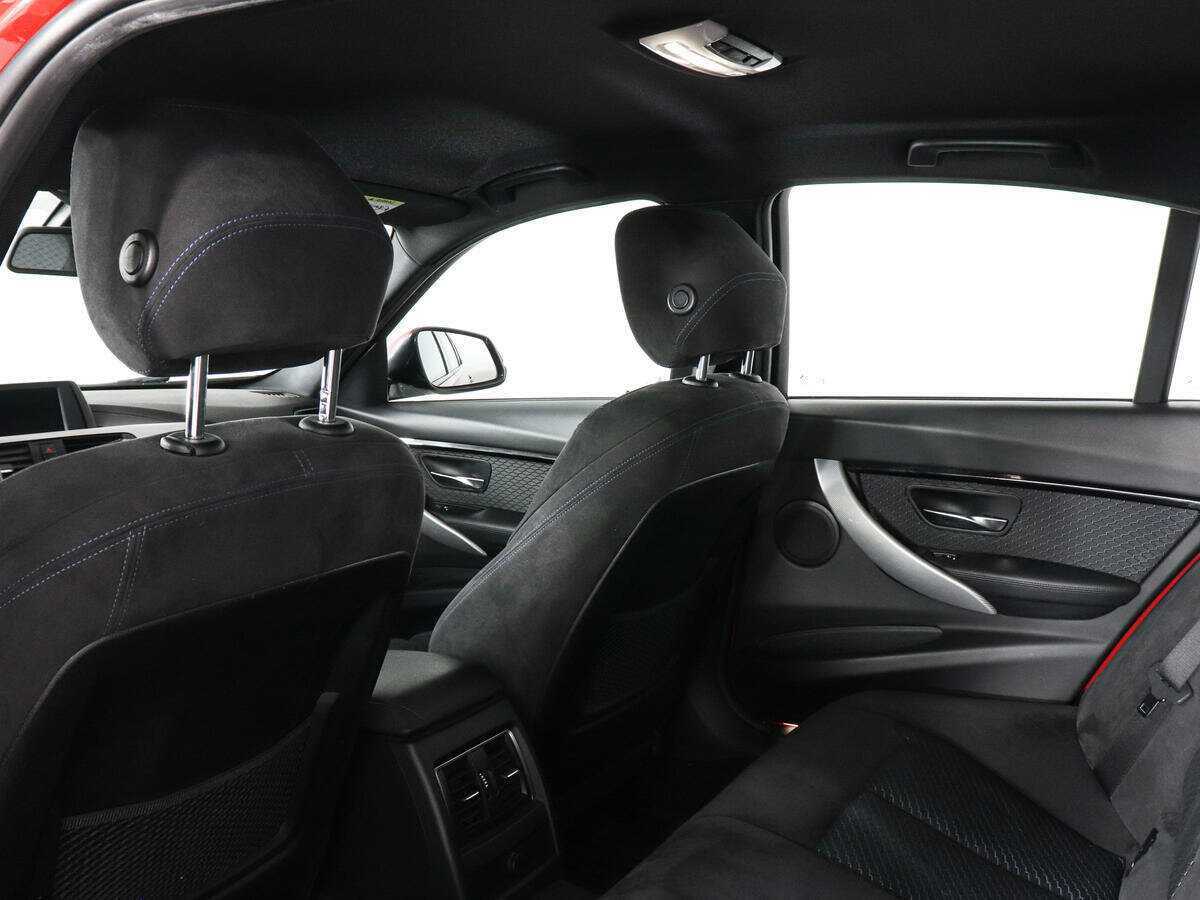 Купить BMW 3 серии 320i xDrive, 2018, 140 600 км, фото №14