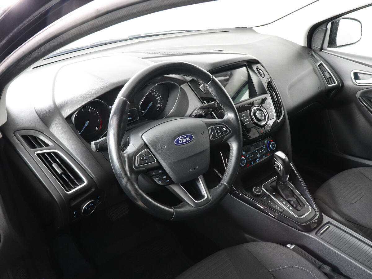 Купить Ford Focus, 2017, 118 676 км, фото №9