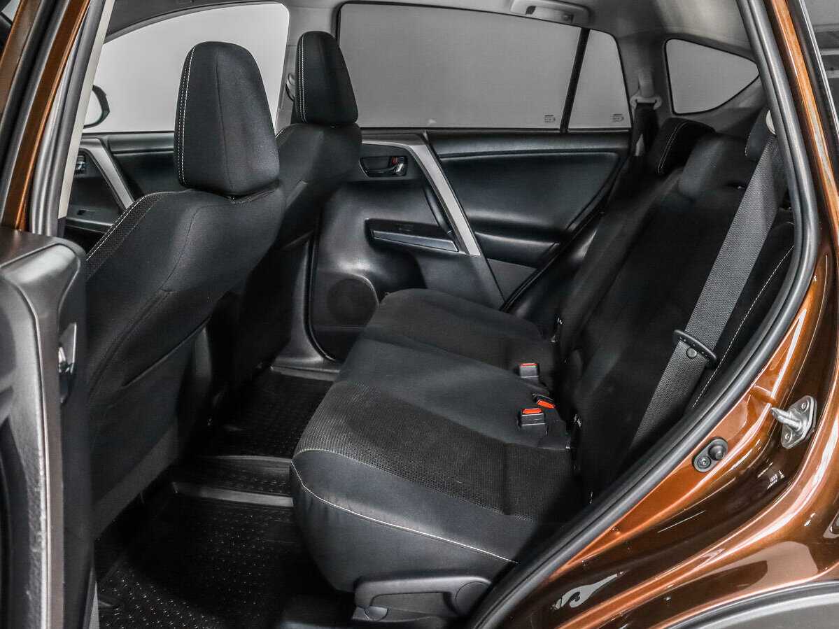 Купить Toyota RAV4, 2017, 134 653 км, фото №10