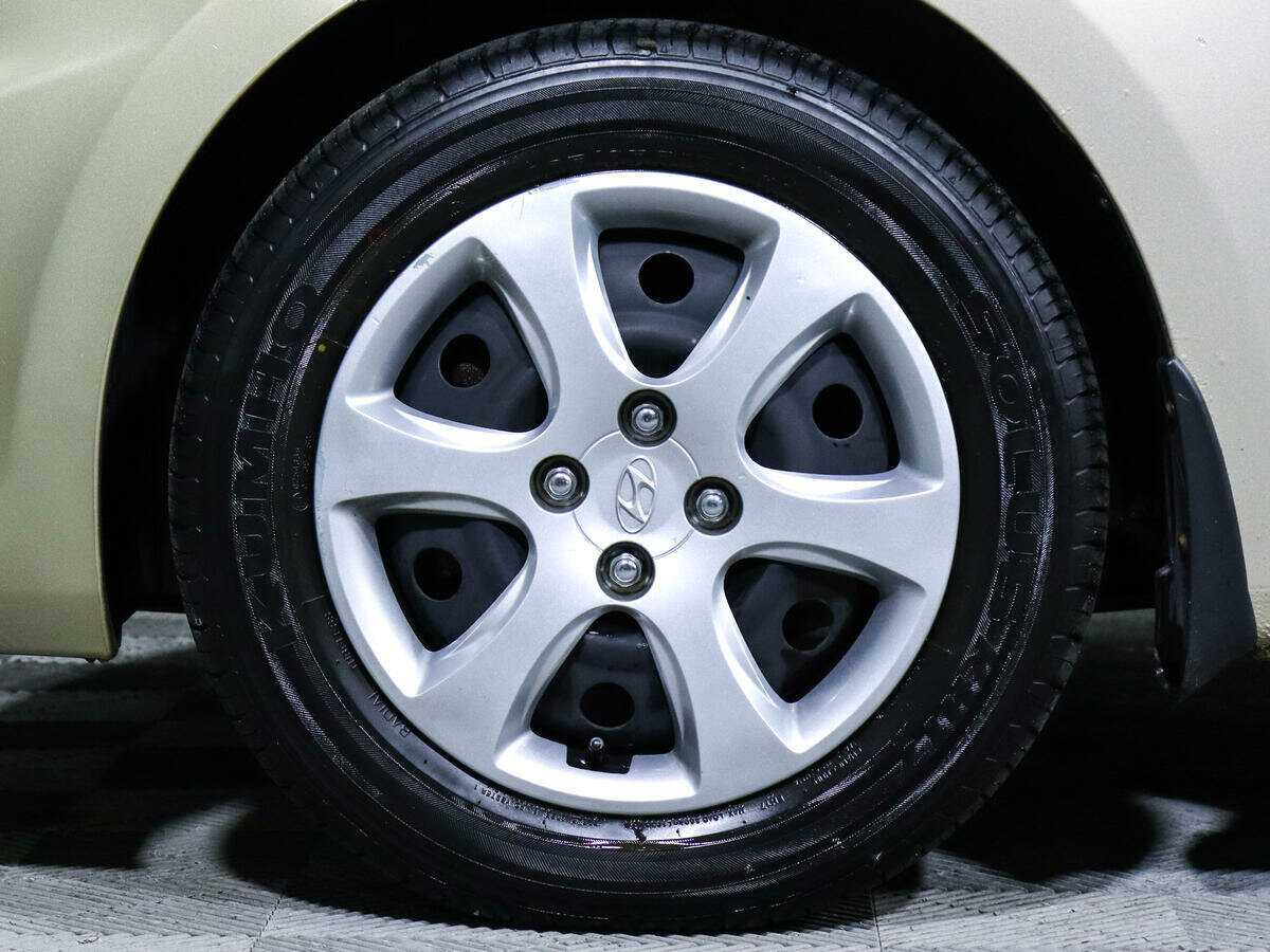 Купить Hyundai Solaris, 2013, 80 000 км, фото №16