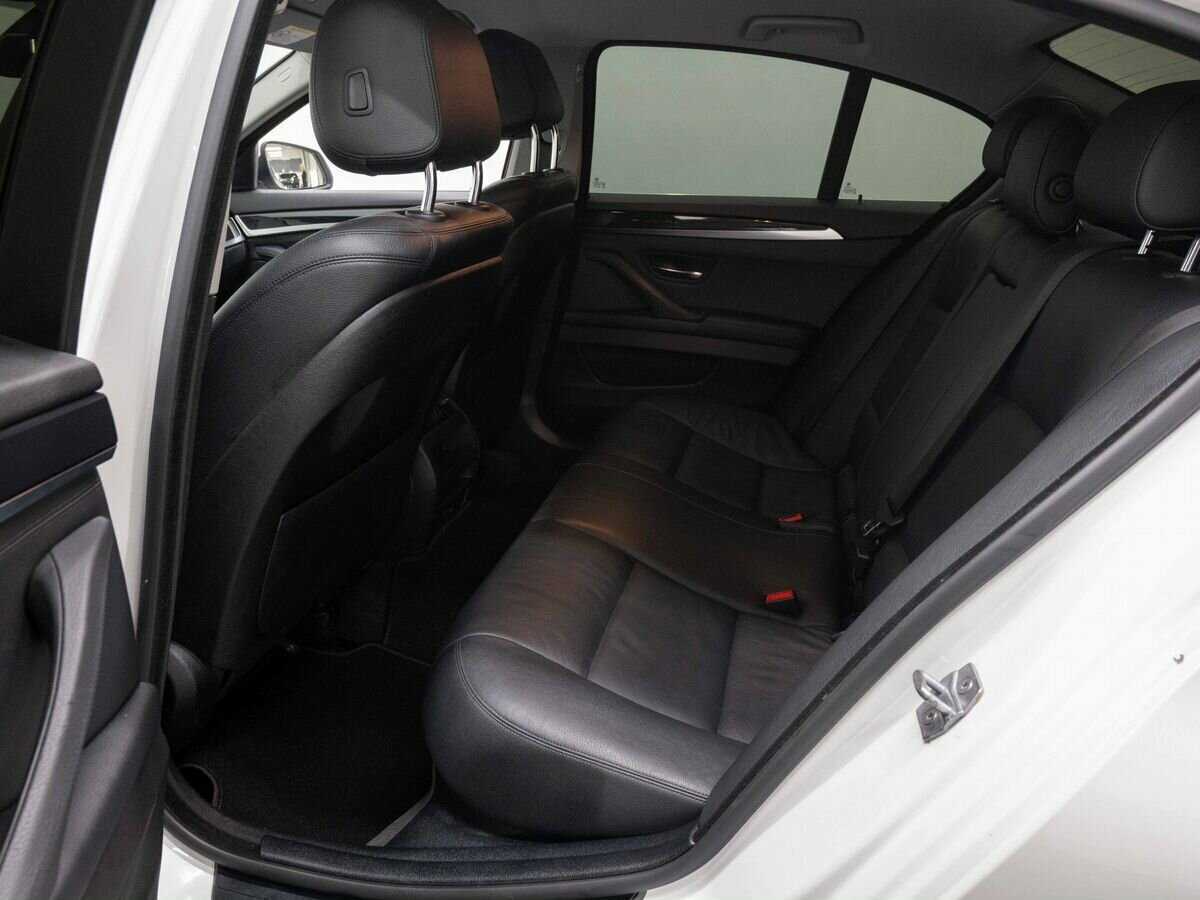 Купить BMW 5 серии 528i xDrive, 2013, 155 000 км, фото №11