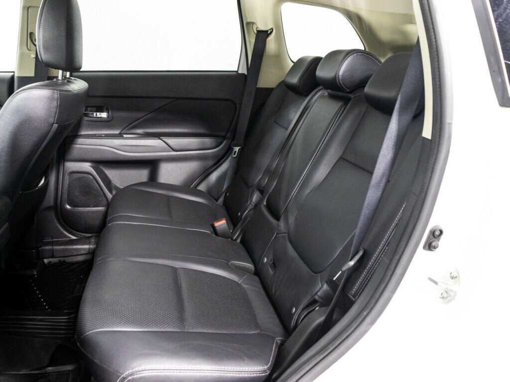 Купить Mitsubishi Outlander, 2018, 93 742 км, фото №10