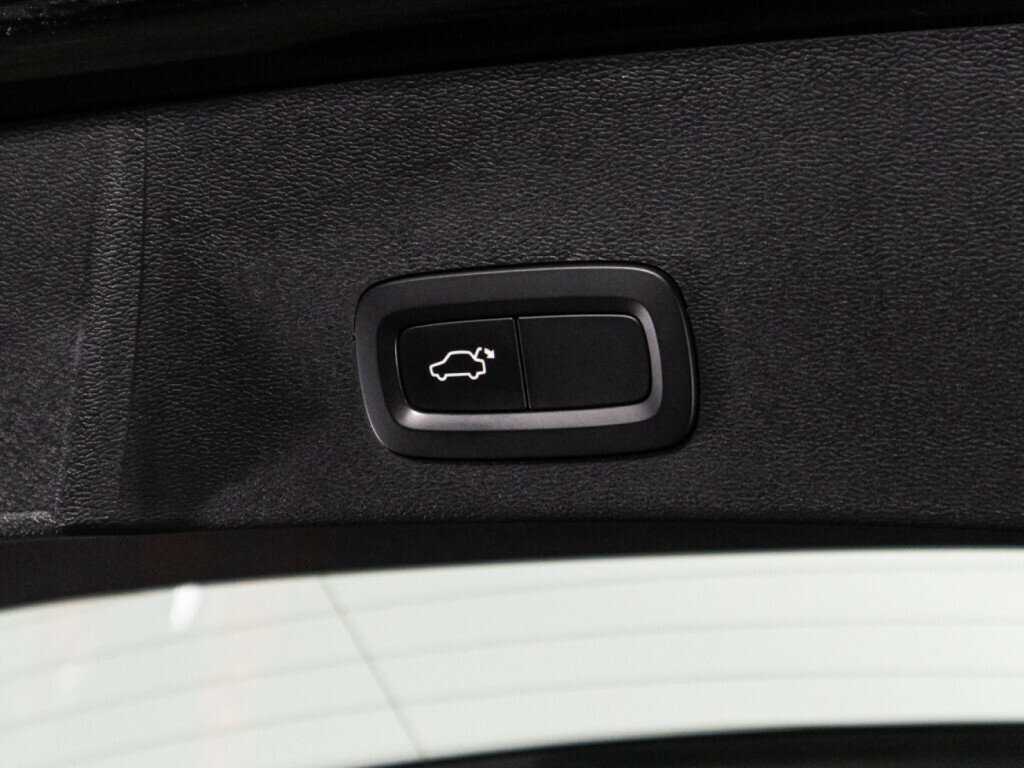 Купить Volvo XC40, 2019, 90 398 км, фото №16