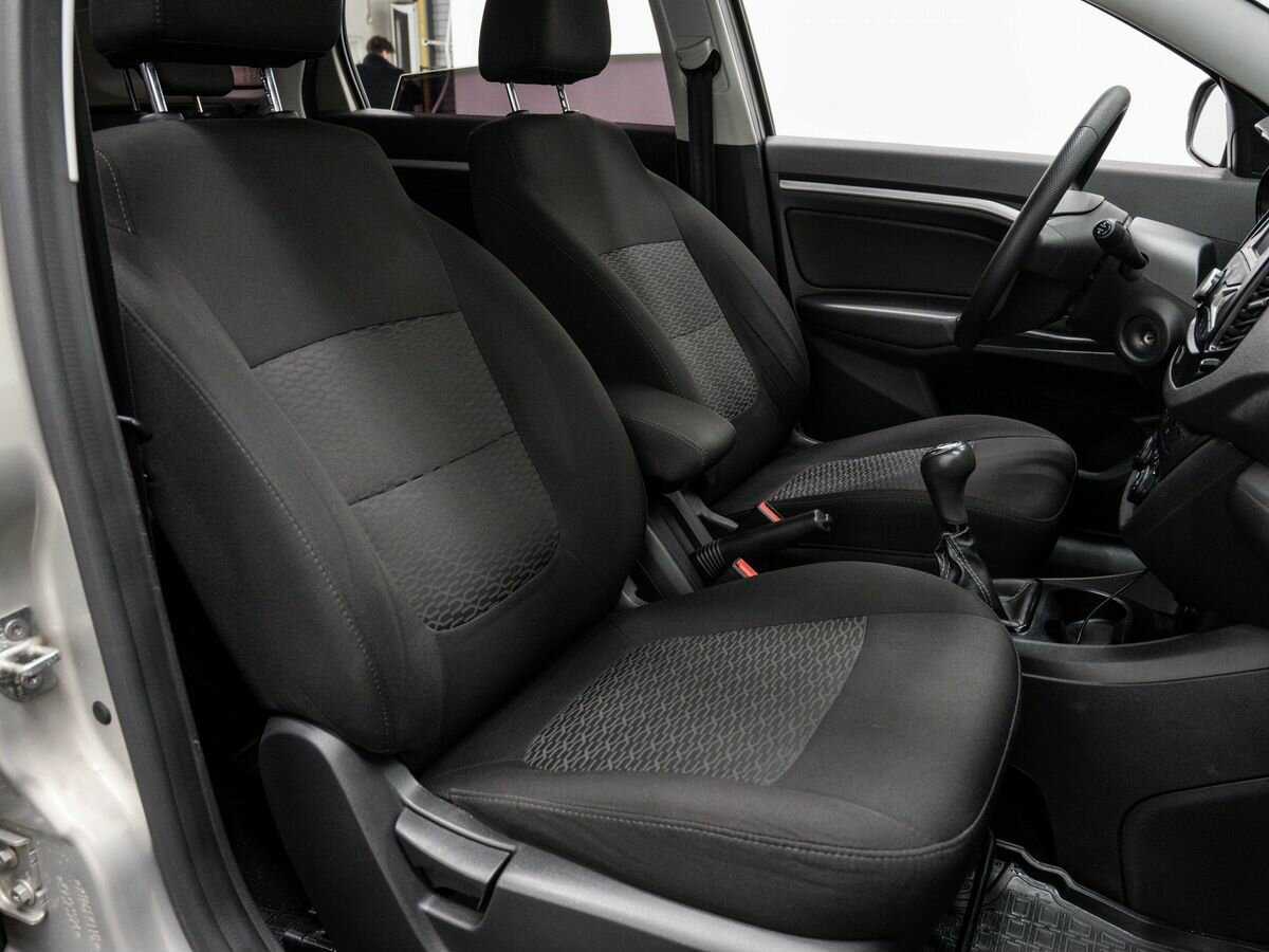 Купить Lada (ВАЗ) Vesta SW, 2019, 47 000 км, фото №9