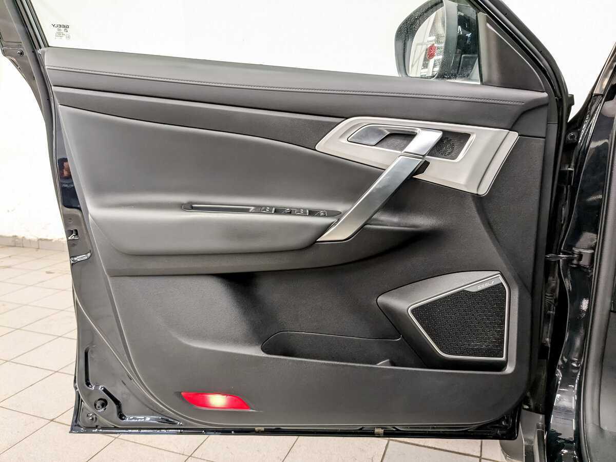 Купить Geely Atlas, 2021, 86 037 км, фото №19