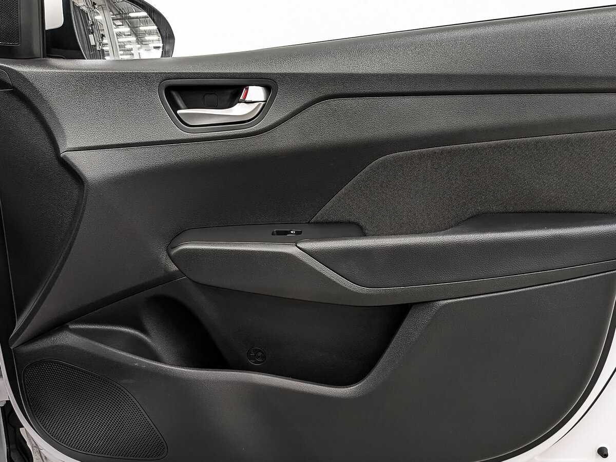 Купить Hyundai Solaris, 2022, 35 382 км, фото №23