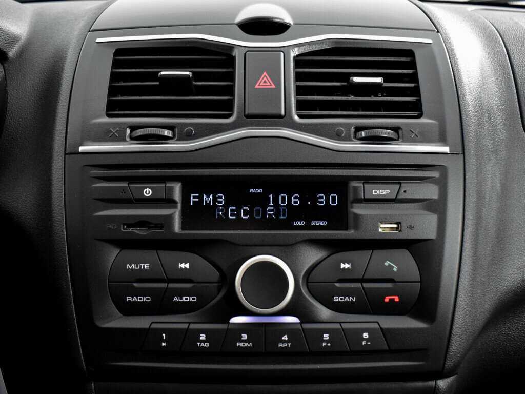 Купить Lada (ВАЗ) Granta Cross, 2023, 35 028 км, фото №13