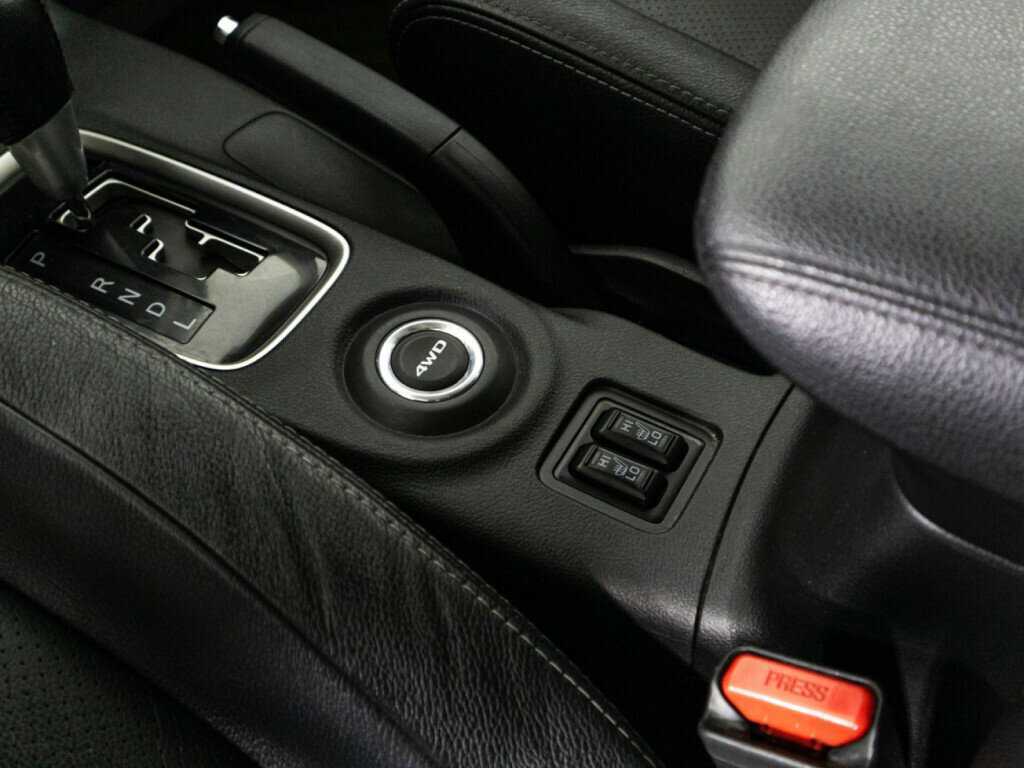 Купить Mitsubishi Outlander, 2016, 168 637 км, фото №17