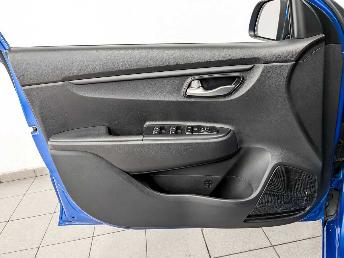Купить Kia Rio, 2018, 118 623 км, фото №17