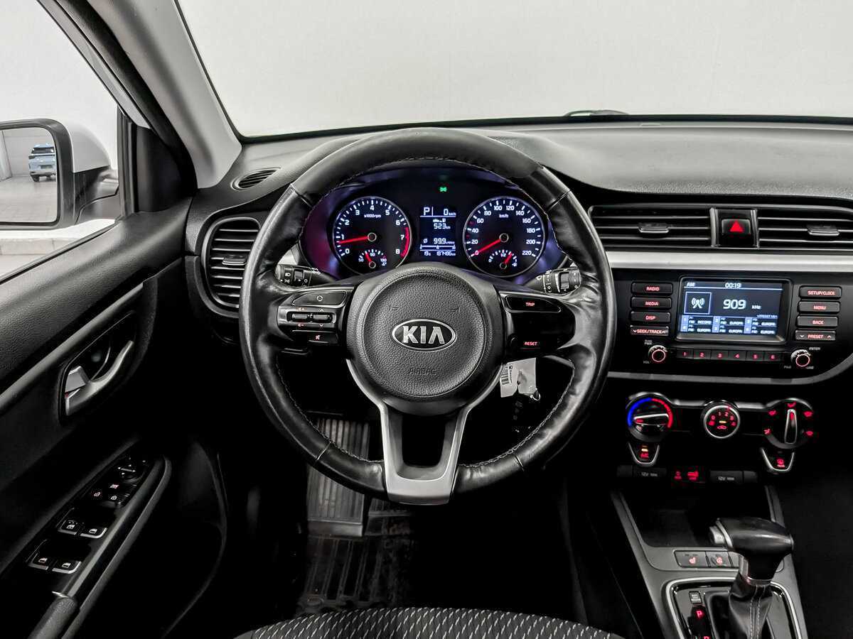 Купить Kia Rio X-Line, 2020, 187 482 км, фото №19