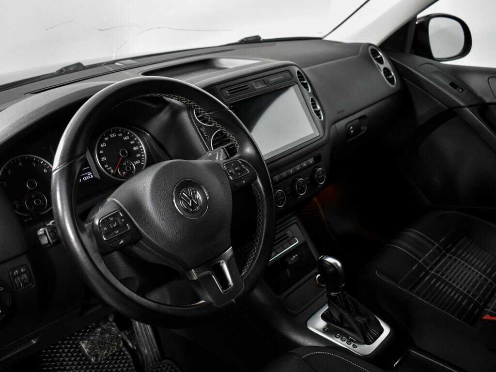 Купить Volkswagen Tiguan, 2016, 106 795 км, фото №9